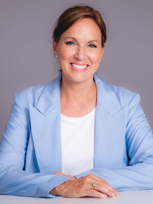 Julia Fisauli-Aalto - Bürgermeisterin Stadt Wedel